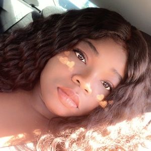 Meet your Posher, Felysha